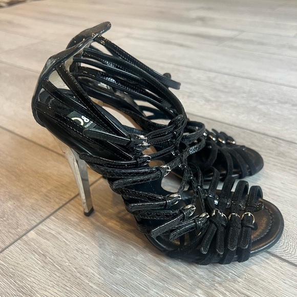 Dolce & Gabbana black patent leather cage strappy sandals metallic heel 37/6 - Picture 1 of 15